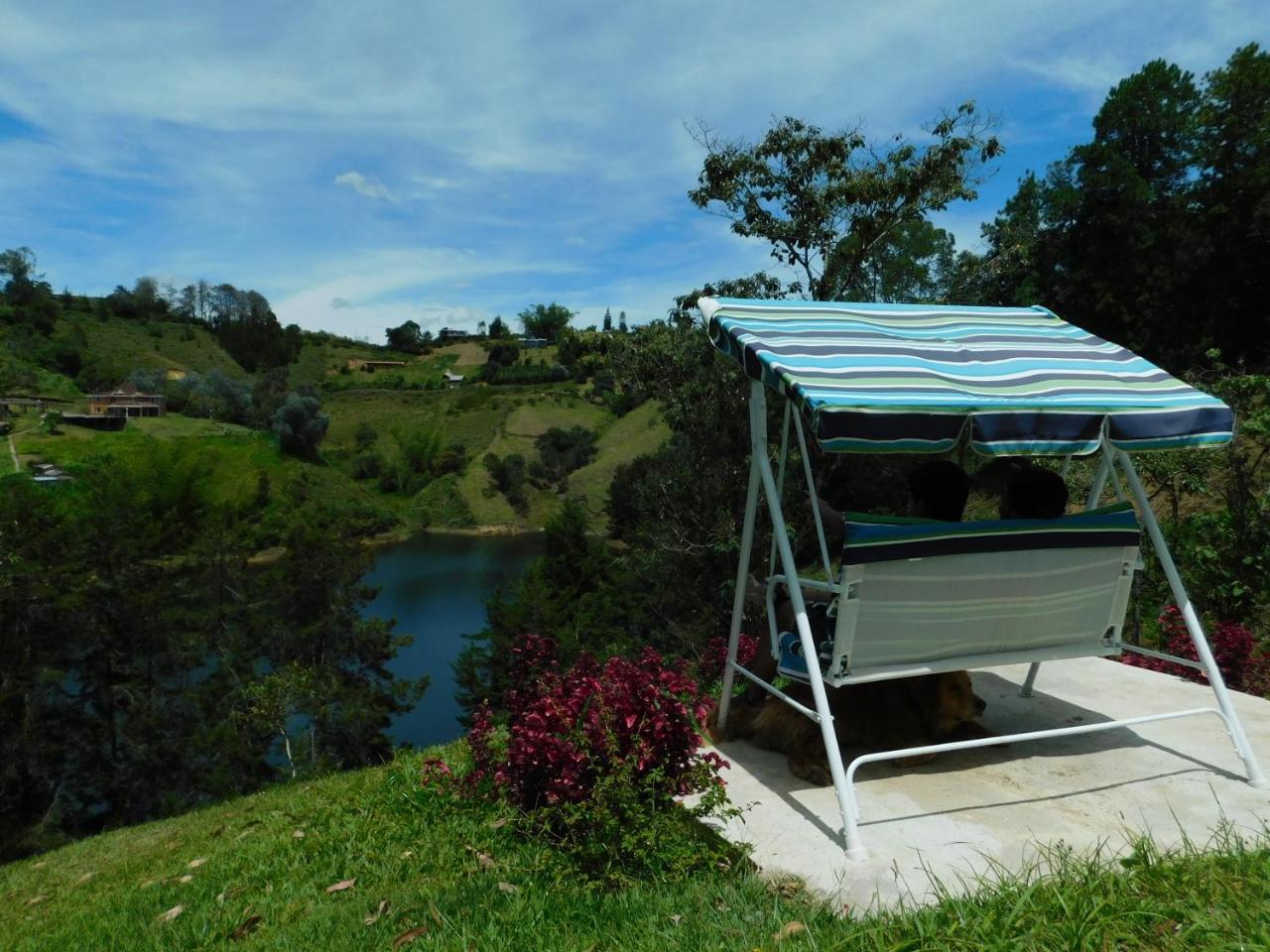 Bacoa Hostel Guatape Ngoại thất bức ảnh