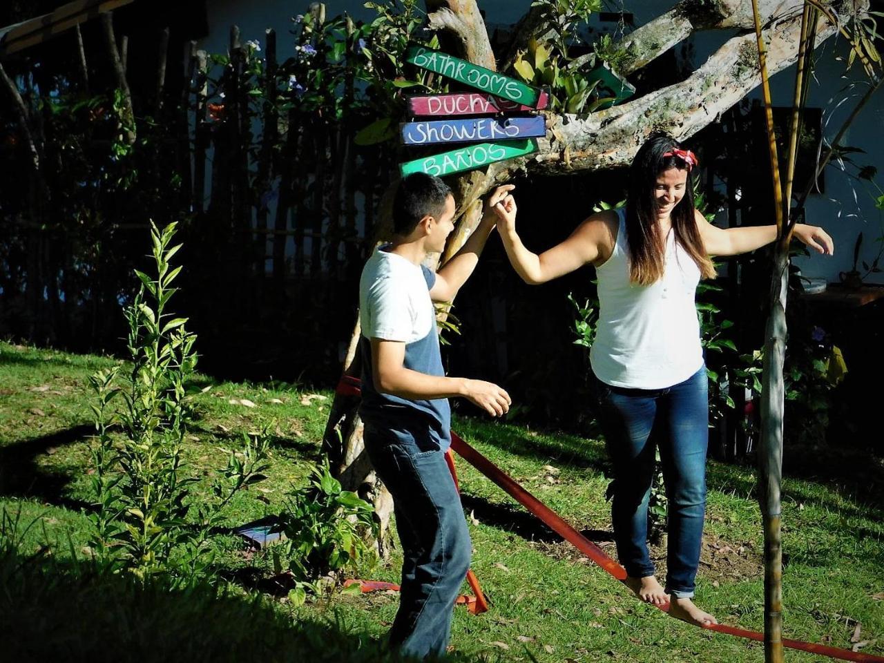 Bacoa Hostel Guatape Ngoại thất bức ảnh