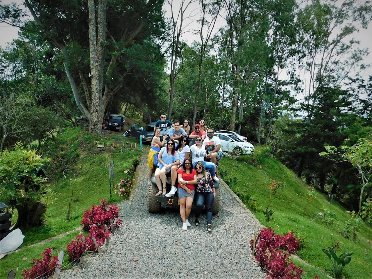 Bacoa Hostel Guatape Ngoại thất bức ảnh