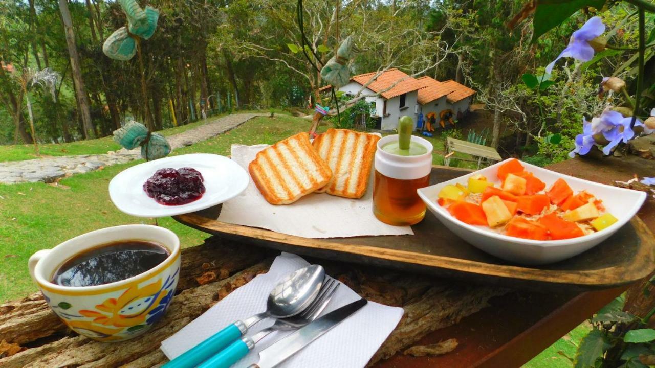 Bacoa Hostel Guatape Ngoại thất bức ảnh